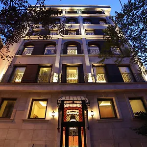 The Fox Hotel Istanboel